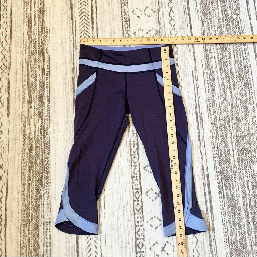 Lululemon Blue Chase Me Crop Cadet Blue / Lullaby Athletic Workout Leggings US 6